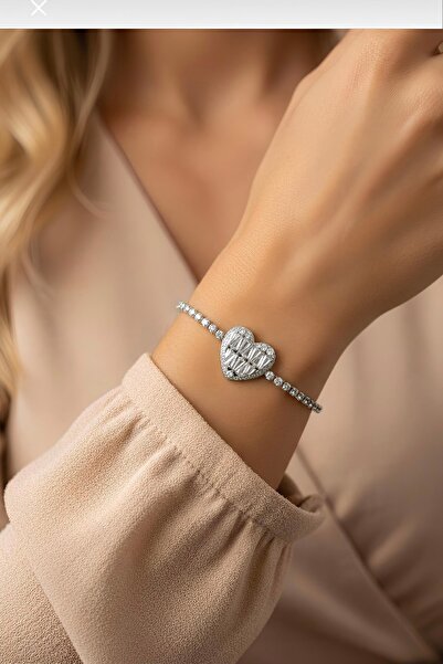 İNN JEWELLERY Specially Designed Steel Bracelet with Adjustable Elevator, No ...