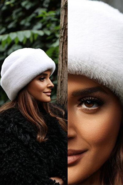 Mağazam Online Pălărie Kalpak în stil regal britanic premium, beretă de iarnă pentru femei, blană artificială de pluș - alb nurcă