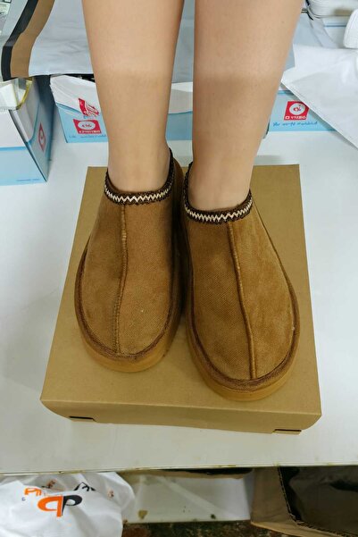 madam gold Women's Stoned and Furry Winter Slippers, Narrow Fit, Please Choose One Size up