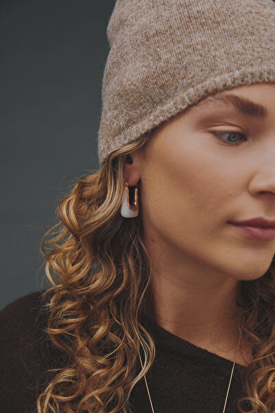 AKSWSUAR Siyah kemer tokası küpe.