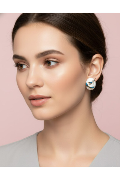 TAKİŞKO أقراط بتصميم موديل يوسيفوك من السيراميك الأبيض