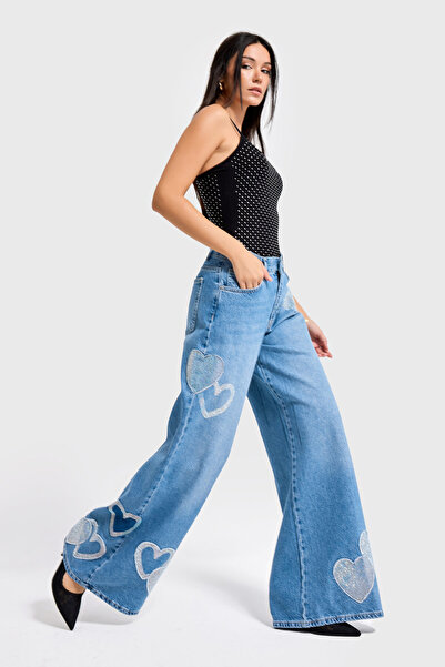 it's basic Női farmer színű 2S54 fényes strasszos szív részlet, laza kivitelű farmer