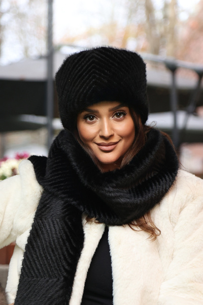 Mağazam Online Women's Winter Kalpak Hat Soft Textured Plush Faux Fur Beanie - Mink Pyramid Black