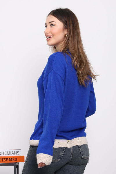 İmajButik Cobalt Blue Crew Neck Knitwear Sweater with Guipure Detail on Sleeves and Hem