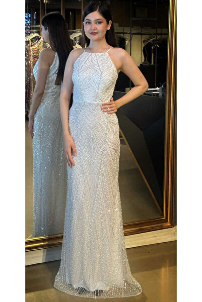 Abiyeniall Beyaz Stefanel Yaka Sırt Dekolteli Düz Kesim Pullu Boncuklu Uzun Abiye Elbise 7712