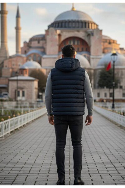 YusGos Men's Waterproof Zippered Pocket Hooded High Quality Large Size Inflatable Padded Vest