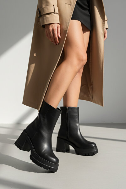 Limeo Δερμάτινη εμφάνιση με φερμουάρ στο πλάι με ψηλό χοντρό τακούνι, χειμερινές γυναικείες μαύρες κοντές μπότες