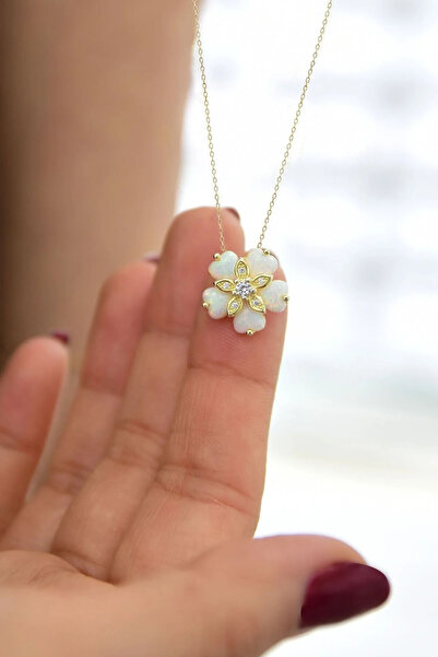 Papatya Silver 925 Ayar Gümüş Opal Taşlı Yasemin Çiçeği Kolye.rose.gold.rodaj