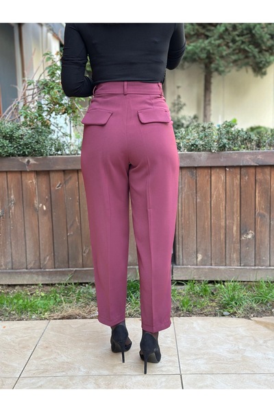 nidistore Women's Burgundy Pleated Belted Trousers