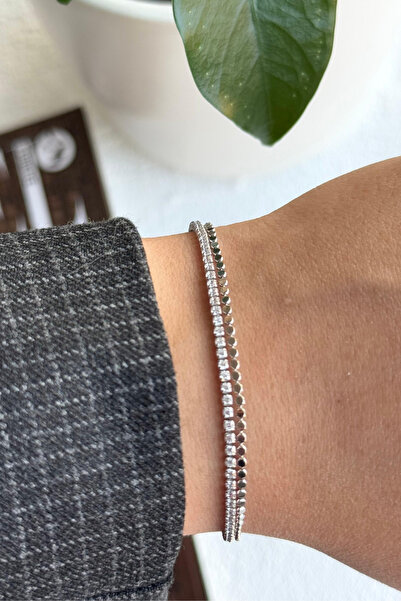 Leo'Stone سوار من الفولاذ المقاوم للصدأ للنساء من السلسلة المزدوجة من السلسلة...