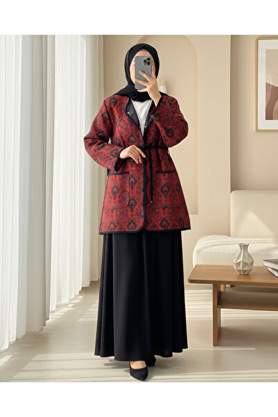 Modamorfo سترة مبطنة بجيبين وأزرار كبس - لون أحمر داكن