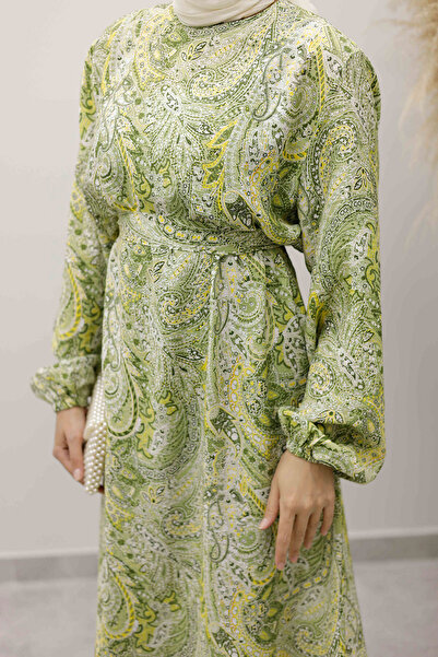 Tesettür Dünyası Φόρεμα με μοτίβο σάλι με ζώνη TSD250257 Πράσινο