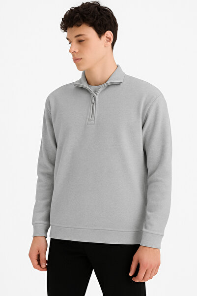 DeFacto Comfort Regular Fit Rahat Kalıp Fermuarlı Dik Yaka Basic Düz Sweatshirt X7405az24au