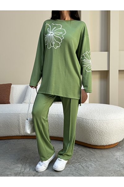 Moda İkra Γυναικείο κοστούμι με κέντημα στο επάνω μέρος και λεπτομέρεια στο κάτω μέρος