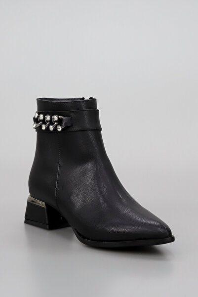 GİNZA SHOES حذاء نصف كاحل BLN 704 بكعب منخفض وتفاصيل حجرية