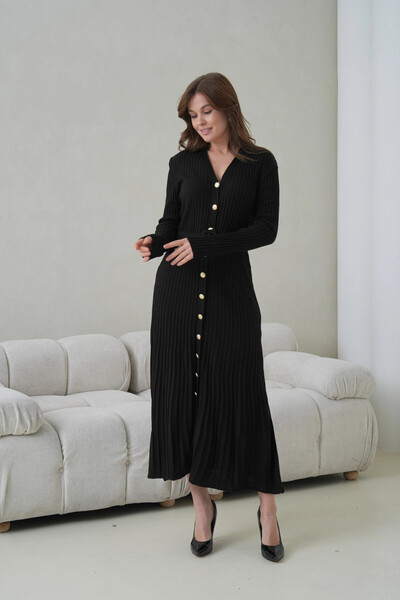 Park Karon Γυναικείο φόρεμα με λαιμόκοψη σε σχήμα V με κουμπιά και λεπτομέρεια ζώνης Maxi Size κοτλέ Πλεκτό φόρεμα