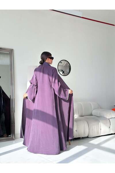 AYA mw1390 عباية حرير ياباني بتطريز أبيض في الأطراف