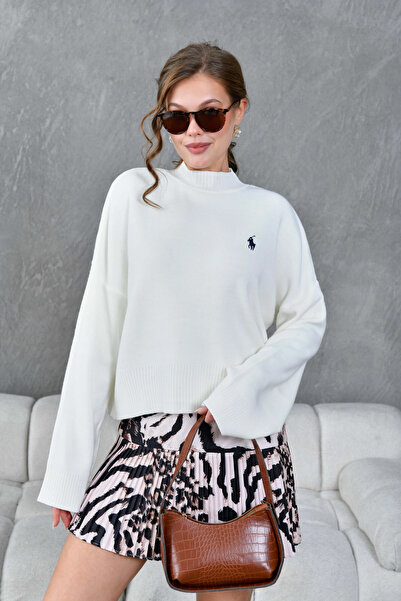 Park Karon Women's Mock Neck Oversized Embroidered Knitwear Sweater