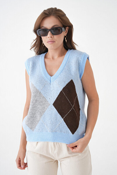 Park Karon سترة نسائية منسوجة ناعمة ذات نمط وياقة على شكل حرف V