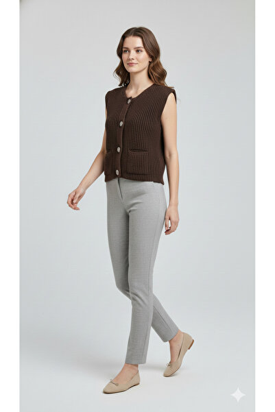 H&A İSTANBUL Knitted Sweater Vest |   Stylish and Warm Women's Knit Vest with Buttons and Pocket Detail