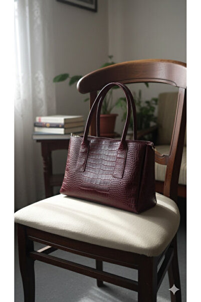 themoiss حقيبة يد وكتف نسائية بسحاب باللون العنابي