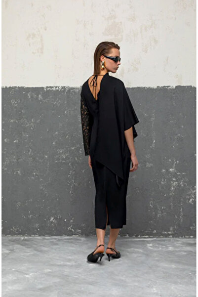 KAMEYA Midi Black Dress with Lace Sleeve Detail