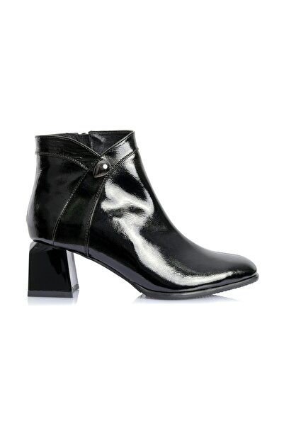 Catinca Shoes Women's boots made of genuine leather - BLACK LACQUER - G 442 NL
