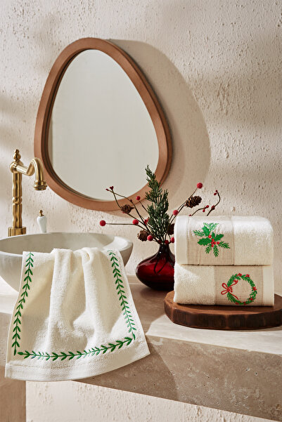 Penelope New Year's Themed 100% Cotton 3-Piece Boxed Towel Set - Merry Box