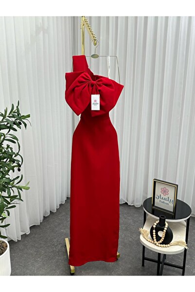 Bailsan Long taffeta dress with a bow