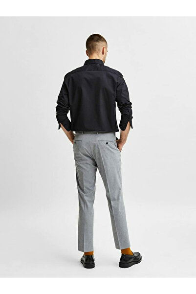 SELECTED Casă pentru bărbați