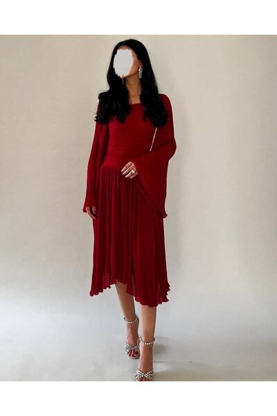 diarafashionsa "Enrichment" chiffon dress with wide sleeves