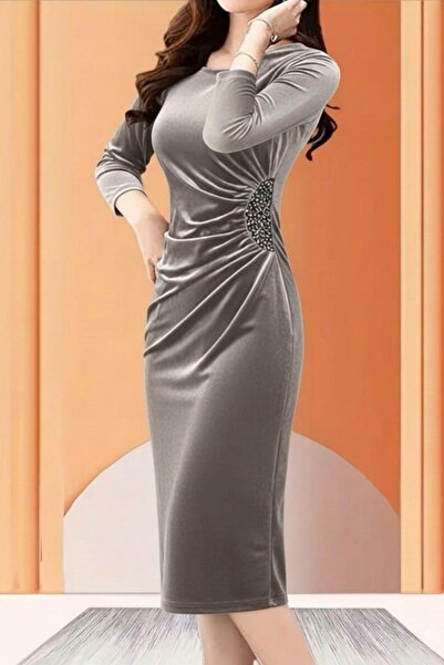 Mossta Μίντι βελούδινο φόρεμα με μακρυμάνικο πέτρινο στολισμό - Καφέ