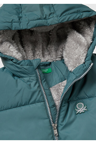 United Colors of Benetton Boy's Grey-Green Zippered Jacket with Logo Patch on the Left Chest and Front Pocket Detail
