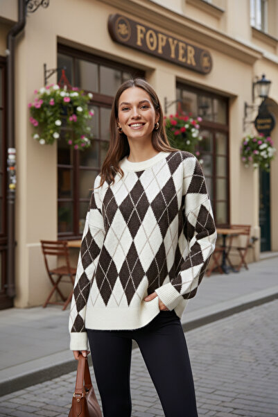 civetta Women's Black Argyle Patterned Bearded Knitwear Sweater - Crew Neck Soft Textured Fuzzy Women's Sweater