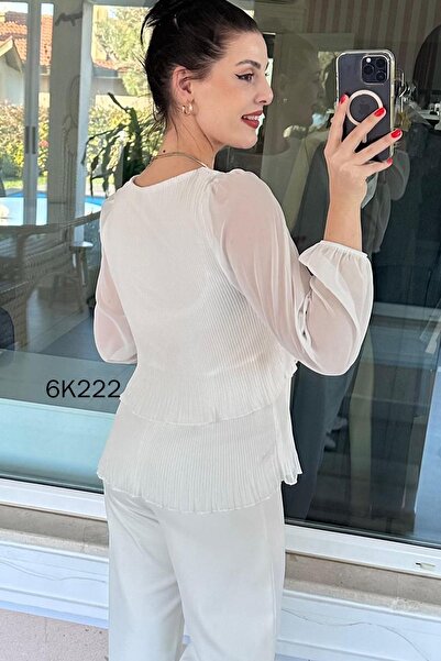 İnce Topuk 2 Layered Pleated Chiffon Blouse 6K222