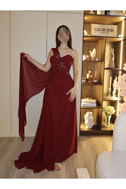 Generic Evening dresses, modest chiffon fabric, Barbie style, hand embroidery