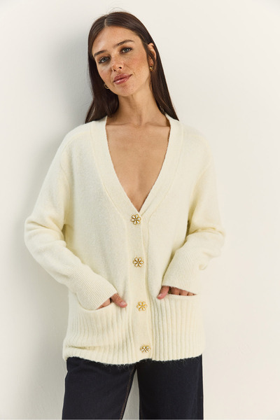 Bianco Lucci Women's V-Neck Stone Button Pocketed Soft Textured Knitwear Cardigan 2444 60283874
