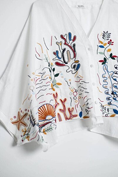 Nazen Giyim Embroidered V-Neck Ecru Women's Blouse M37049-2Y5