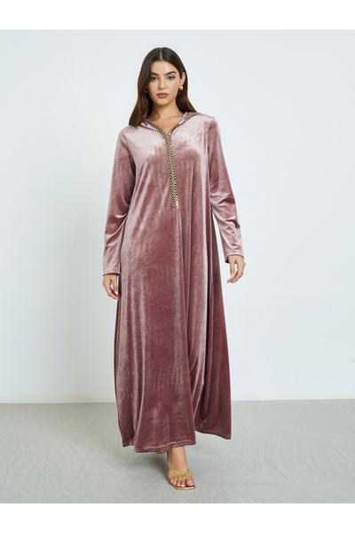 Styli جلابية وردية مخملية بغطاء رأس