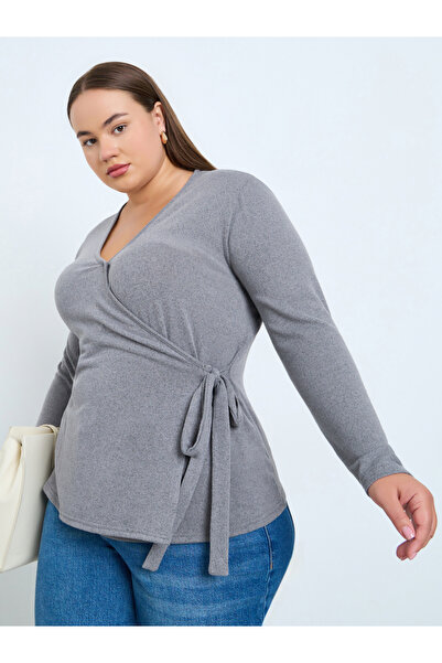 Styli Plus Size Grey Knit Wrap Top