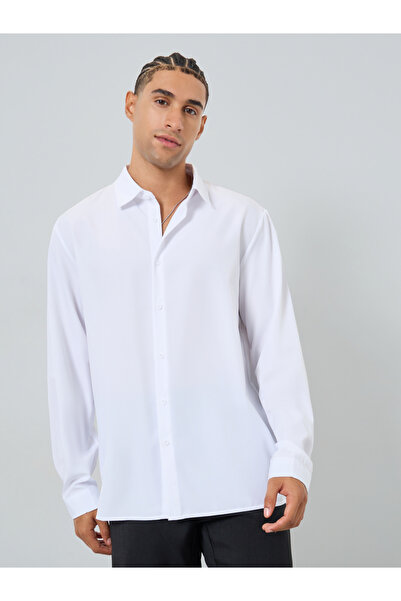 Take Two By Styli Men Solid Button Front Long Sleeve Shirt
