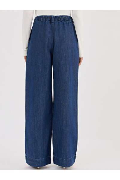 Femmella By Styli Blue Mid-Rise Wide Leg Jeans