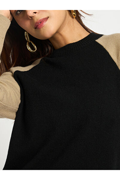 Femmella By Styli Two-Tone Raglan Sleeve Knit Sweater