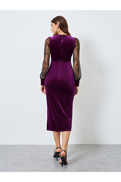 Take Two By Styli Magenta Lace Sleeve Velvet Midi Dress