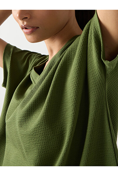 Femmella By Styli Green Cotton Short Sleeve Knit T-Shirt