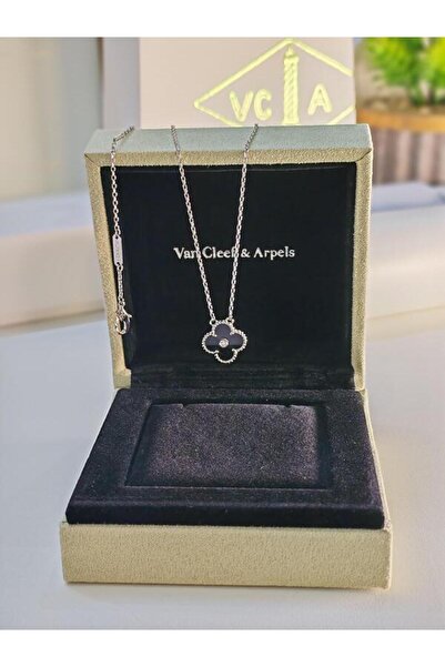 Generic Chain with pendant