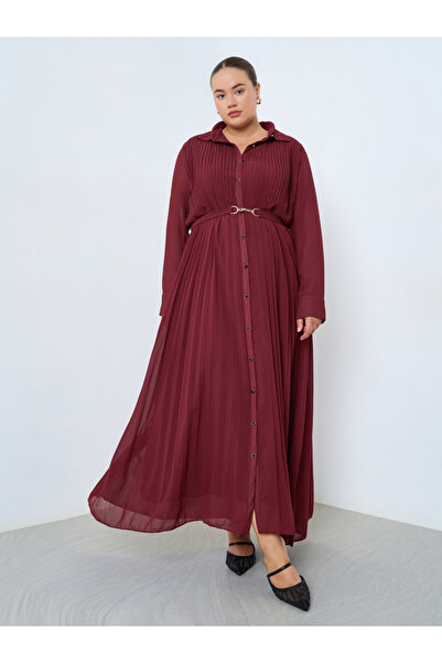Styli Plus Size Burgundy Pleated Collared Maxi Dress