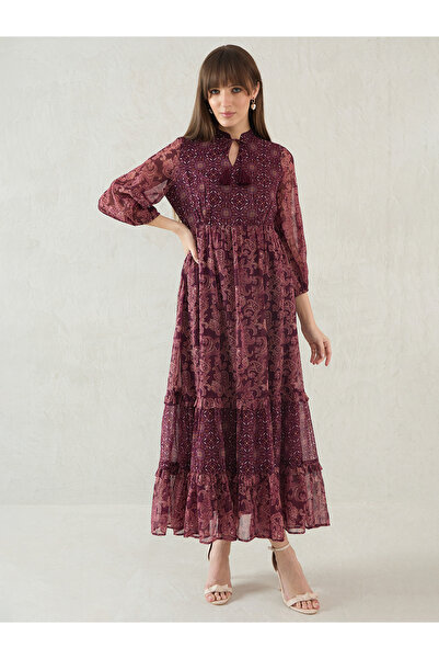 Styli Wine Paisley Printed Tiered Maxi Dress