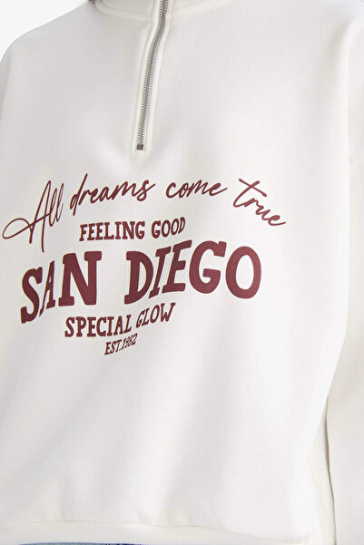 DeFacto G5665Axwt32 White Oversized Wide Fit Half Zipper Printed Thick Sweatshirt