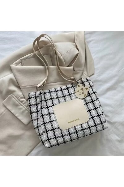 Generic Retro Plaid Tote Bag with small ornaments,Large Canvas Handbag,Shoulder Bag for Work Travel